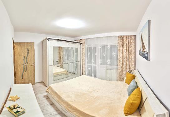 Apartament 2 Camere Cu Loc De Parcare Κλουζ-Ναπόκα Εξωτερικό φωτογραφία